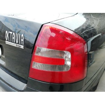 Recambio de piloto trasero derecho para skoda octavia berlina (1z3) active referencia OEM IAM 1Z5945096A  