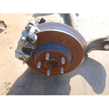 Recambio de puente trasero para ford focus titanium referencia OEM IAM 2540216  
