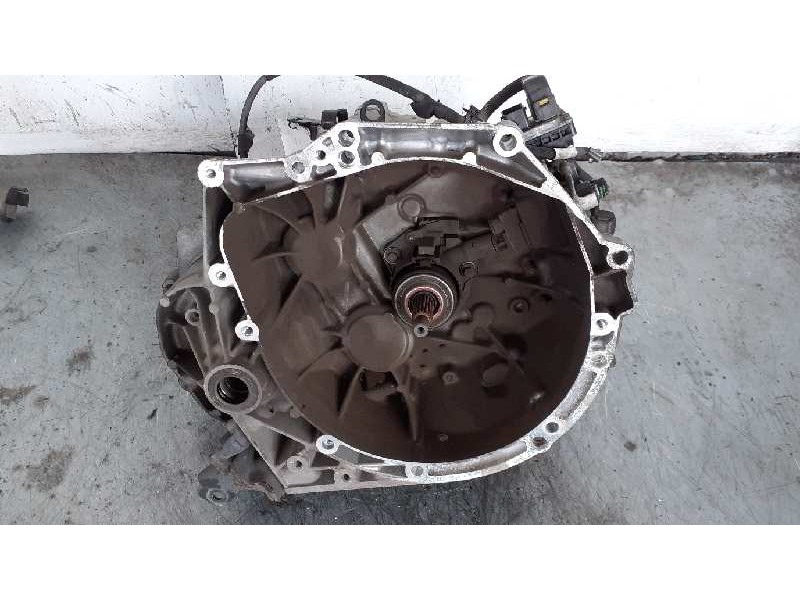 Recambio de caja cambios para peugeot 208 allure referencia OEM IAM 20DR20  