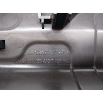 Recambio de guantera para opel insignia berlina cosmo referencia OEM IAM 13308550  