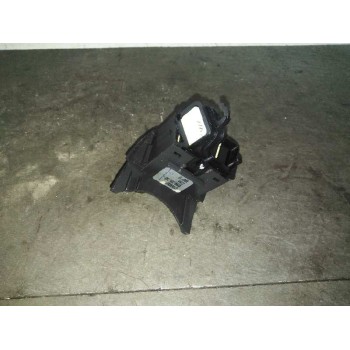 Recambio de mando volante para renault grand scenic 1.9 dci referencia OEM IAM 8200206738  
