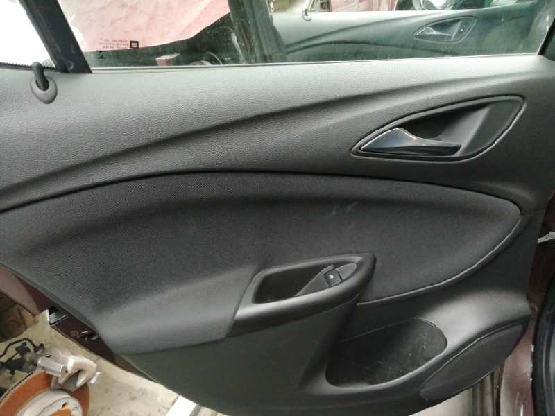 Recambio de guarnecido puerta trasera izquierda para opel astra k lim. 5türig 1.6 cdti dpf referencia OEM IAM   