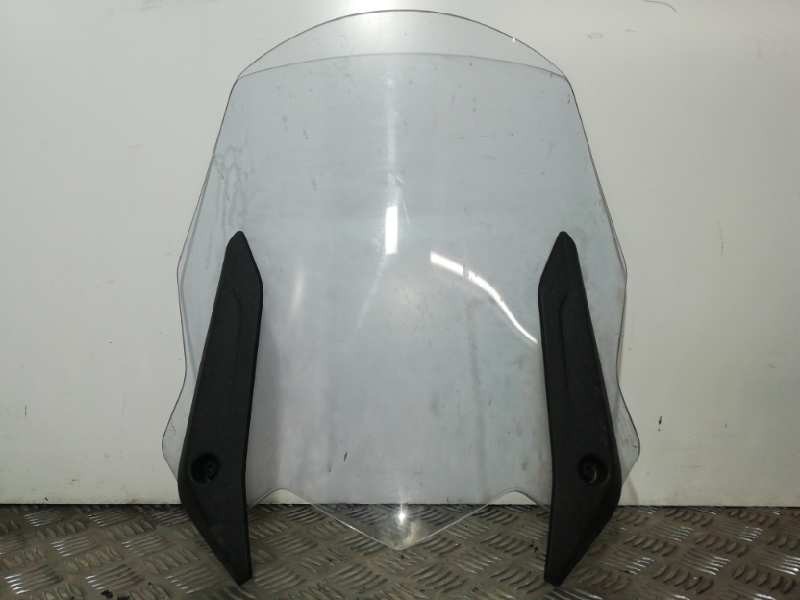 Recambio de parabrisas para yamaha tmax tmax dx referencia OEM IAM CUPULA  