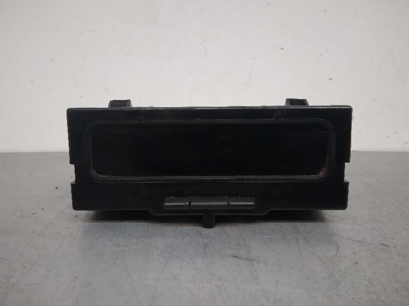 Recambio de display para renault megane ii classic berlina 1.9 dci diesel referencia OEM IAM 8200107839  