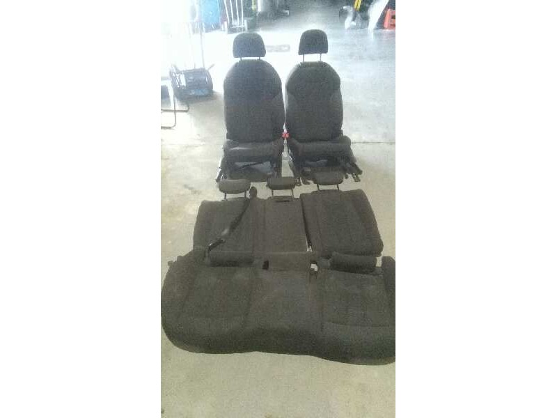 Recambio de juego asientos completo para audi a4 berlina (8w2) sport edition referencia OEM IAM  NEGRO MANUAL