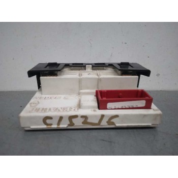 Recambio de display para renault megane ii classic berlina 1.9 dci diesel referencia OEM IAM 8200107839  