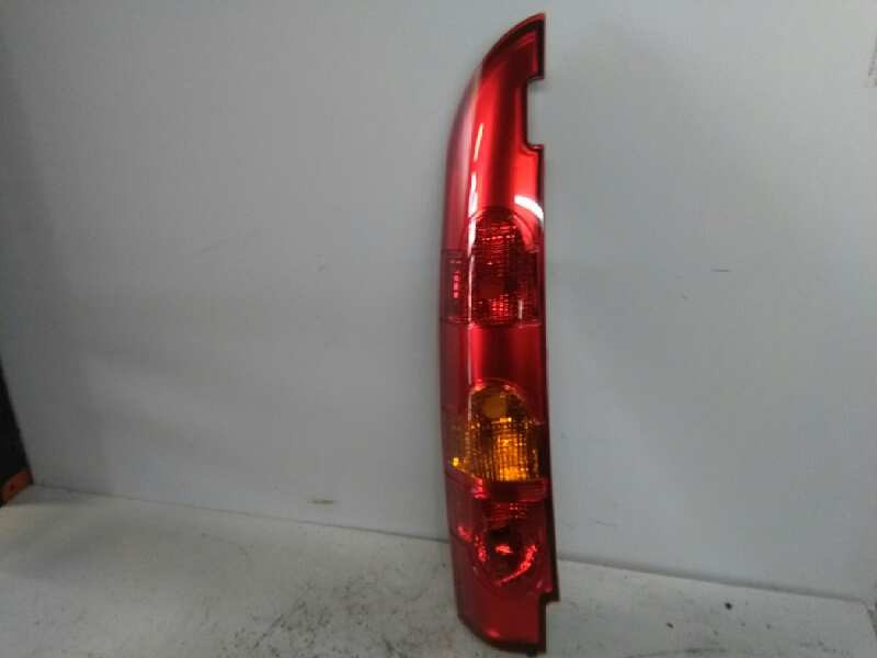 Recambio de piloto trasero izquierdo para renault kangoo (f/kc0) referencia OEM IAM 8200150623 NUEVO 2ª FASE 03>08