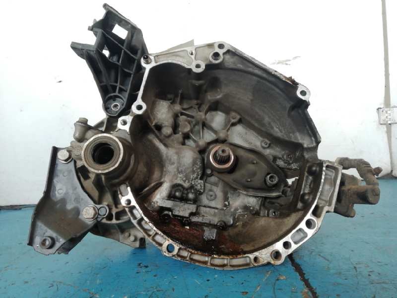 Recambio de caja cambios para citroën c3 collection referencia OEM IAM 20CQ87 126.000KM 