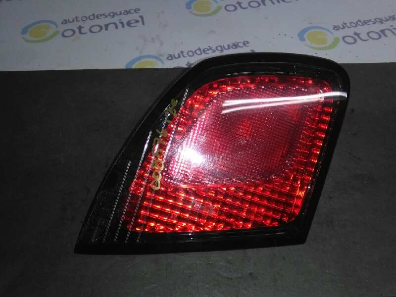 Recambio de piloto trasero izquierdo interior para nissan primera berlina (p11) básico referencia OEM IAM  TOCADO, 4P 2ª SERIE