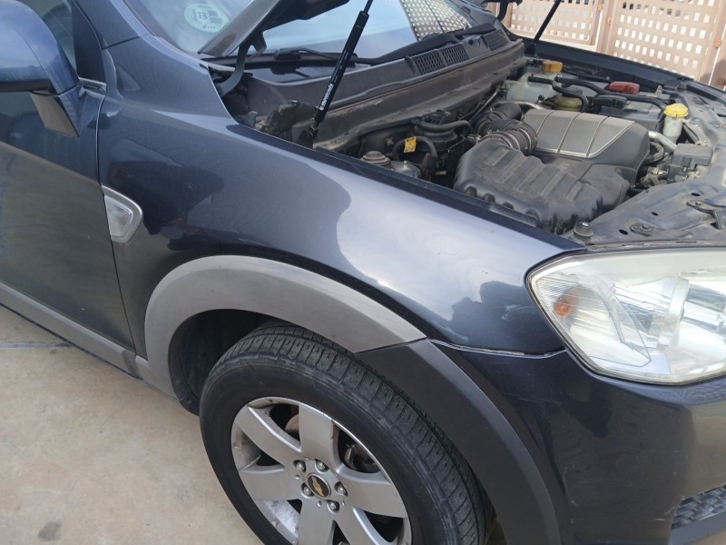 Recambio de aleta delantera derecha para chevrolet captiva (c100, c140) 2.0 d 4wd referencia OEM IAM 96624396  