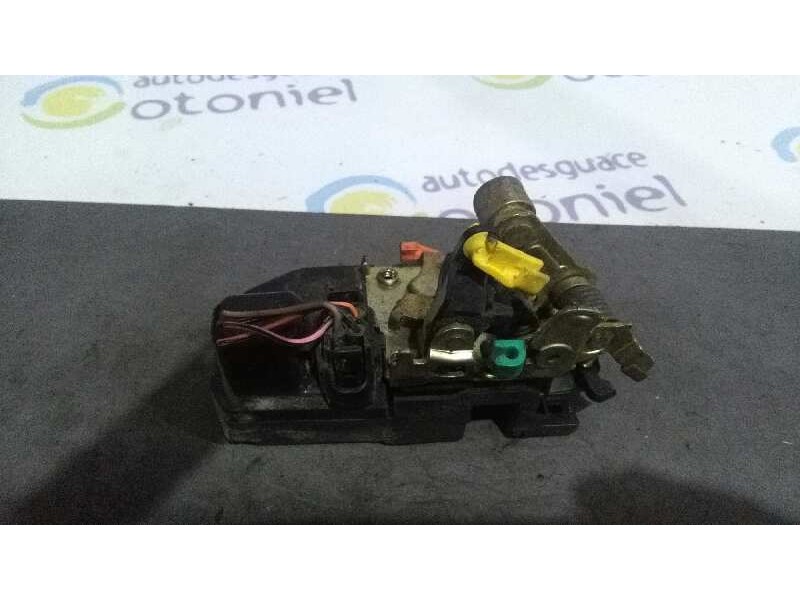 Recambio de cerradura puerta delantera izquierda para chrysler pt cruiser (pt) 2.2 crd cat referencia OEM IAM   4 PIN