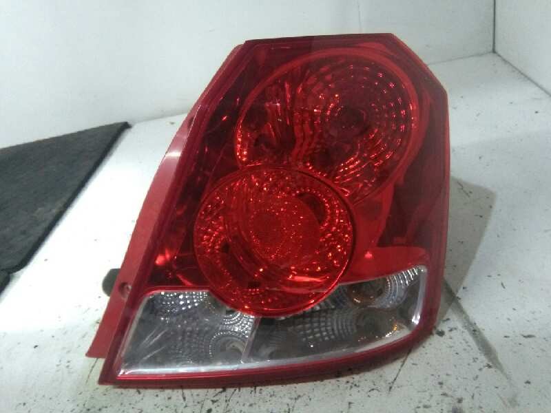 Recambio de piloto trasero derecho para daewoo kalos 1.4 se referencia OEM IAM   5 P