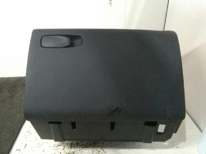 Recambio de guantera para volvo v40 inscription referencia OEM IAM 8632803 NEGRO 