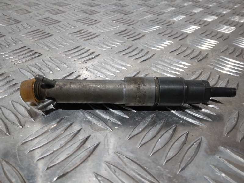 Recambio de inyector para volkswagen golf iv berlina (1j1) 1.9 tdi referencia OEM IAM 0432193595 X1 038130202A