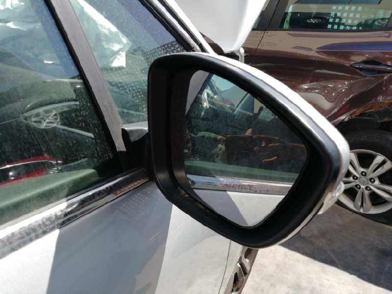 Recambio de retrovisor derecho para peugeot 208 allure referencia OEM IAM  NO ABATIBLE 6+3 PINS