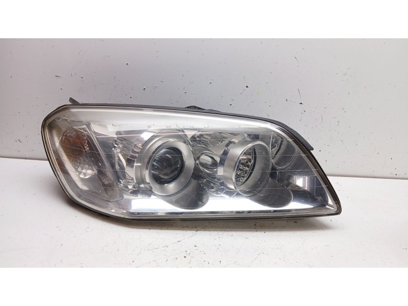 Recambio de faro derecho para chevrolet captiva (c100, c140) 2.0 d 4wd referencia OEM IAM 00015548  