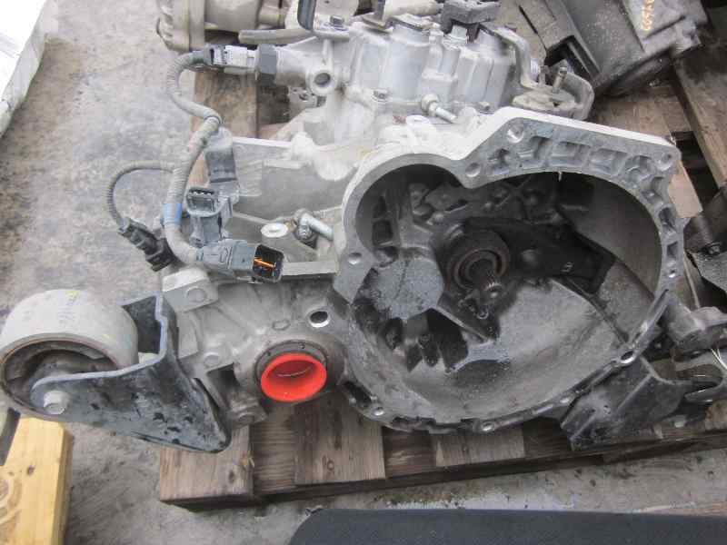 Recambio de caja cambios para hyundai accent (mc) gl referencia OEM IAM  B 