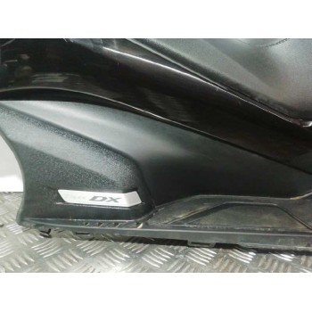 Recambio de plasticos para yamaha tmax tmax dx referencia OEM IAM BC32837M00 DELANTERO LATERAL DERECHO 