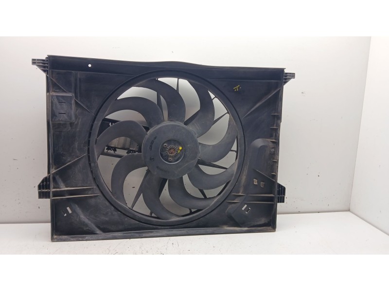 Recambio de electroventilador para mercedes-benz cls (c219) cls 350 (219.356) referencia OEM IAM 1137328229 2115002193 