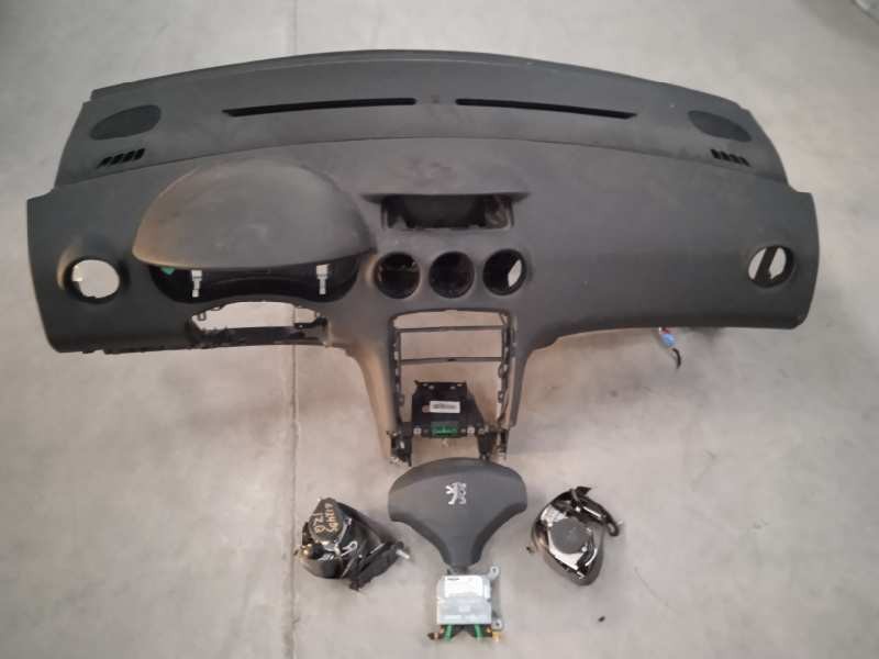 Recambio de kit airbag para peugeot 308 confort referencia OEM IAM 9664909780 96810154ZD 9681466680