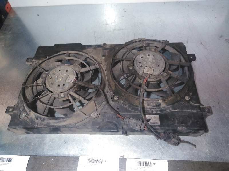 Recambio de electroventilador para volkswagen sharan (7m6/7m9) comfortline referencia OEM IAM 0130303881  
