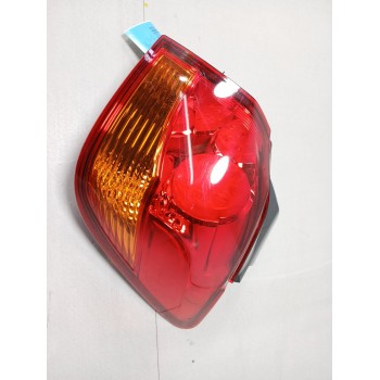 PILOTO TRASERO DERECHO 8330B194 / 8336A088 / 8336A086 2 serie