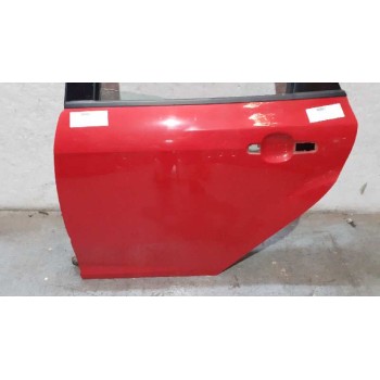 Recambio de puerta trasera izquierda para ford focus lim. (cb8) edition referencia OEM IAM PBM51A24631BF ROJA 