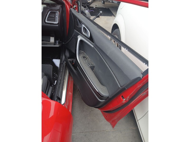 Recambio de guarnecido puerta delantera derecha para kia ceed gt line referencia OEM IAM   