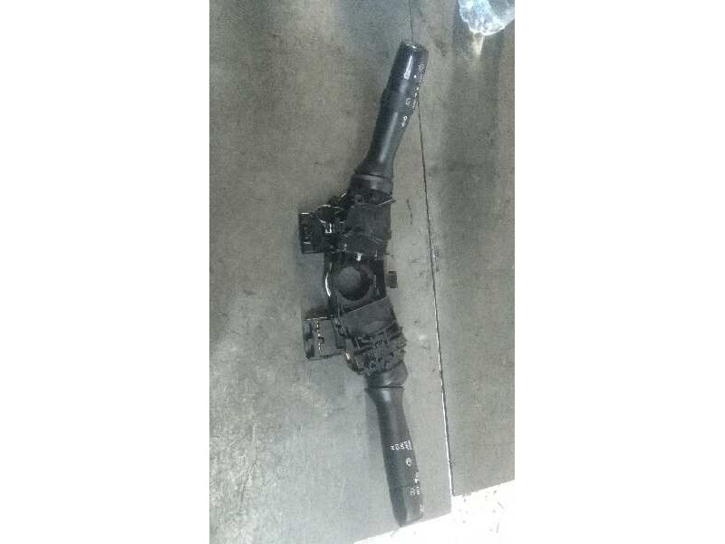 Recambio de mando multifuncion para toyota aygo (kgb/wnb) básico referencia OEM IAM 17F001  