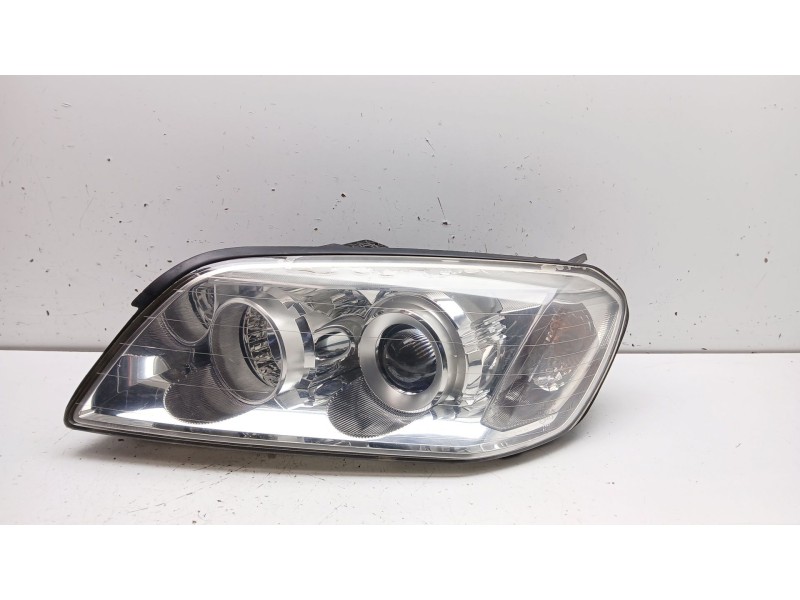 Recambio de faro izquierdo para chevrolet captiva (c100, c140) 2.0 d 4wd referencia OEM IAM 00015547  