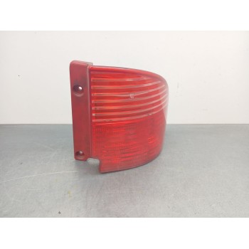 PILOTO TRASERO DERECHO 4677027 12755798 