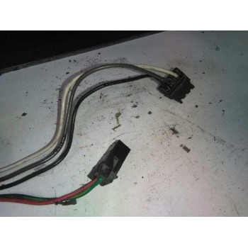 Recambio de retrovisor derecho para citroën xantia berlina 1.9 td exclusive referencia OEM IAM  PLATA 2 FICHAS 3+2