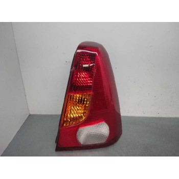 PILOTO TRASERO DERECHO 8200211019 NUEVO 4 PUERTAS 04-08