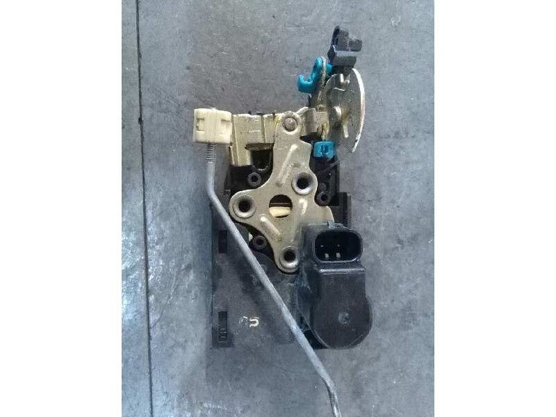Recambio de cerradura puerta trasera izquierda para daewoo kalos 1.4 se referencia OEM IAM 96260993  2 PIN