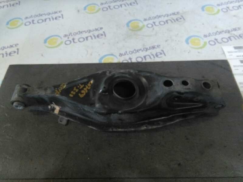 Recambio de brazo suspension inferior trasero izquierdo para mercedes-benz clase c (w203) berlina 200 compressor (203.042) refer