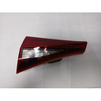 PILOTO TRASERO IZQUIERDO INTERIOR 92404Q0000 