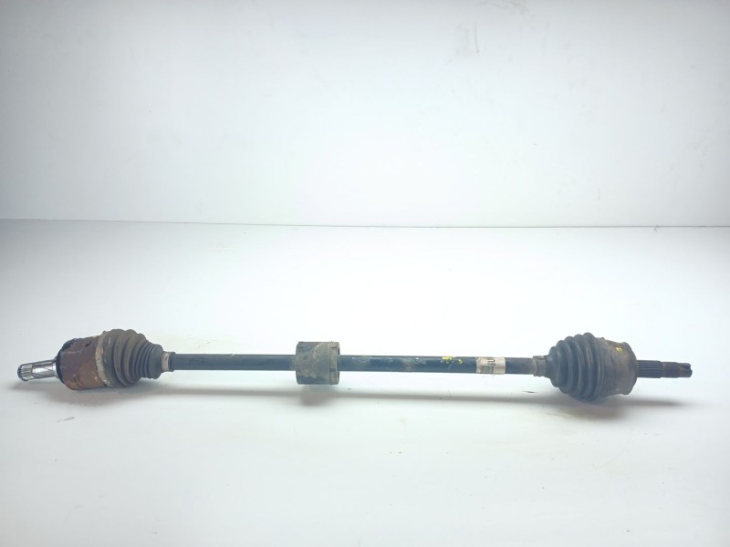 Recambio de transmision delantera derecha para opel corsa e edition referencia OEM IAM 13149829  