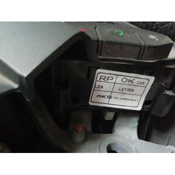 Recambio de volante para kia carens ( ) 1.7 crdi cat referencia OEM IAM A4530AK5 3 RADIO CON MANDO
