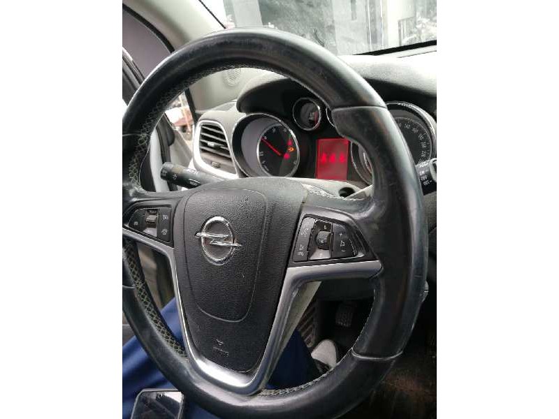 Recambio de volante para opel mokka 1.7 16v cdti referencia OEM IAM 13473053 SIN AIRBAG 