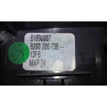 Recambio de mando volante para renault scenic ii confort dynamique referencia OEM IAM 8200206738  CONTROL VELOCIDAD