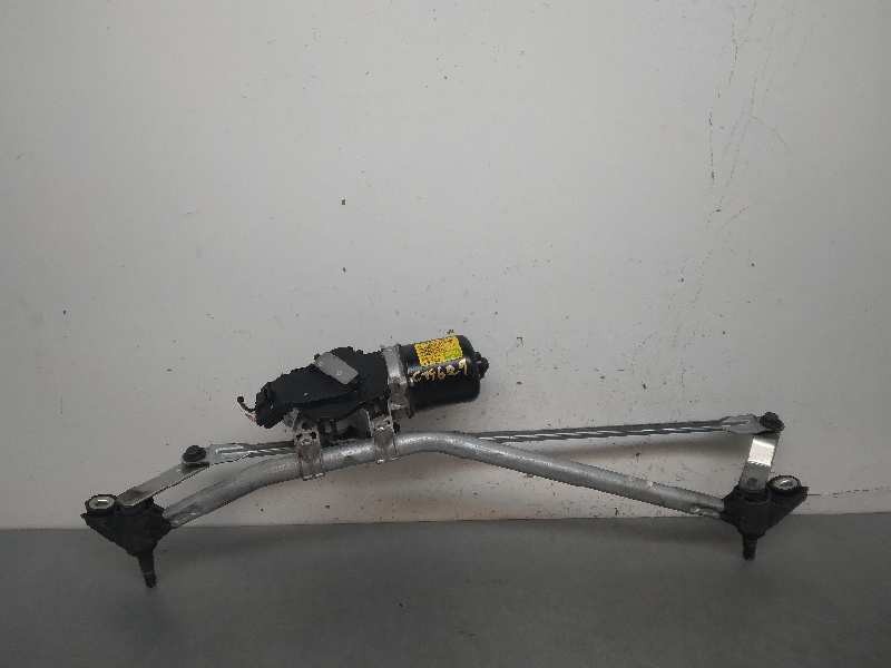 Recambio de motor limpia delantero para renault kangoo furgón compact professional referencia OEM IAM 8200409692 4 CABLES 545268