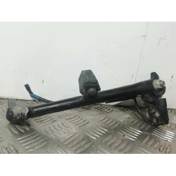 Recambio de soporte para yamaha tmax tmax dx referencia OEM IAM PATA LATERAL CON SENSOR 