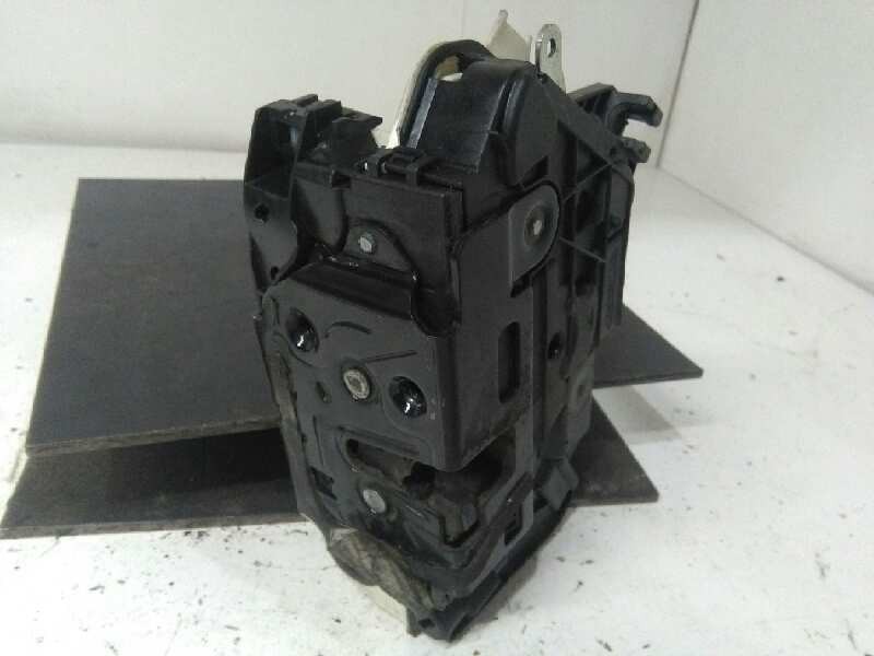 Recambio de cerradura puerta delantera derecha para seat ibiza (6j5) reference referencia OEM IAM 5N1837016A  6 PINS