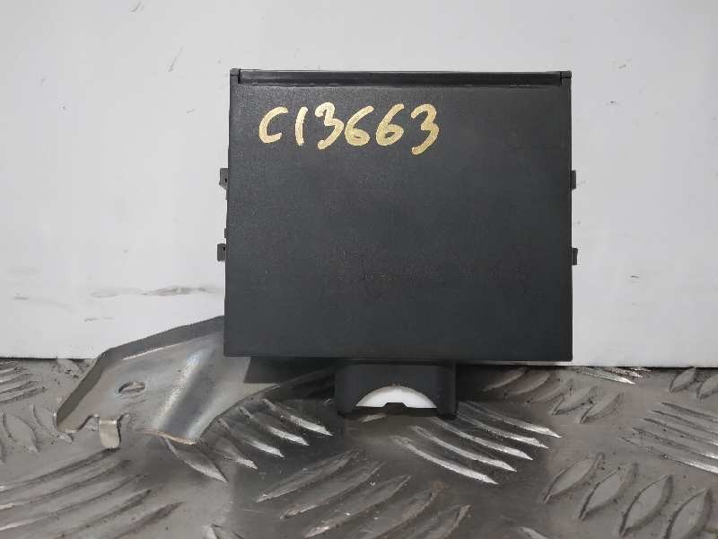 Recambio de modulo electronico para peugeot 107 urban referencia OEM IAM 897400H01000 736773A 73677412