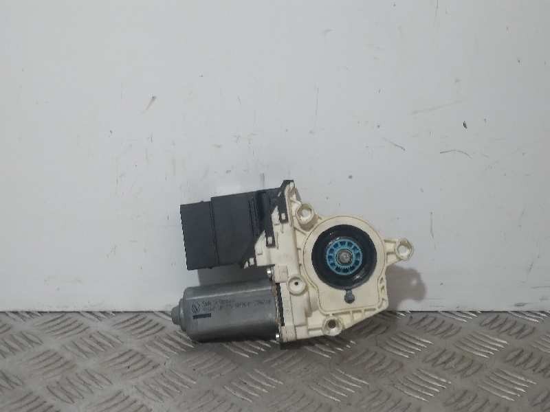 Recambio de motor elevalunas trasero izquierdo para skoda octavia berlina (1z3) rs referencia OEM IAM 1K09592031 996645101 77460