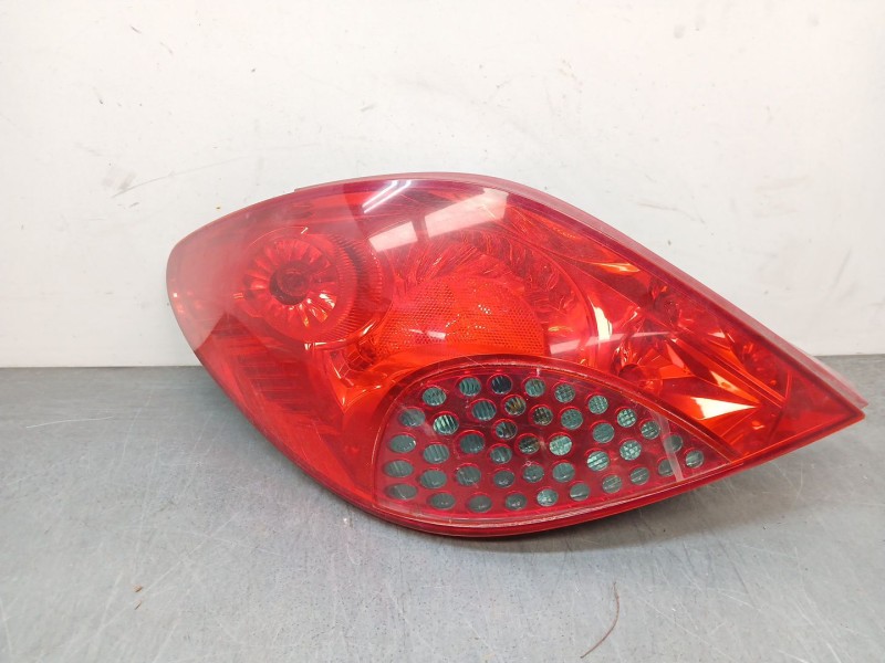 Recambio de piloto trasero izquierdo para peugeot 207/207+ (wa_, wc_) 1.4 referencia OEM IAM   