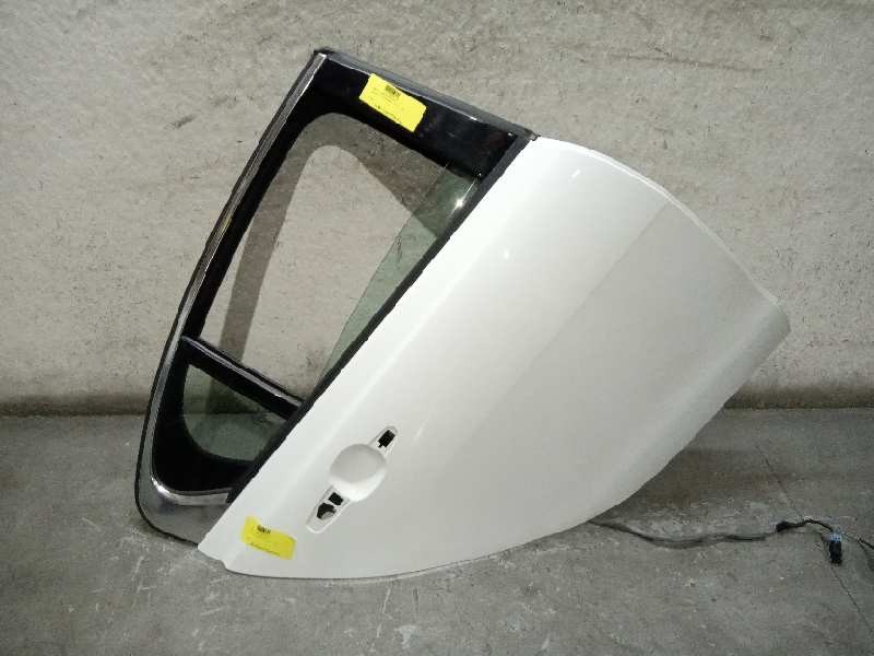 Recambio de puerta trasera derecha para jaguar xe portfolio awd referencia OEM IAM T4N2634  