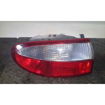 PILOTO TRASERO IZQUIERDO BLANCO-ROJO 3P EXT