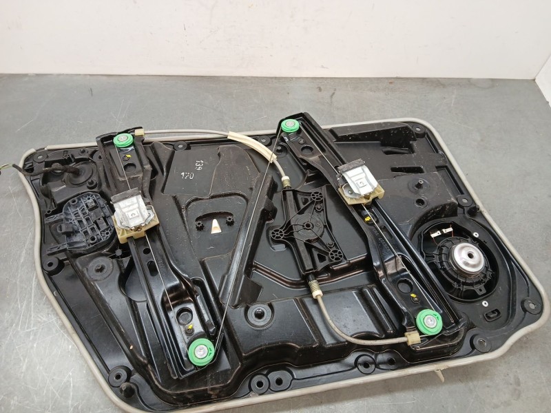 Recambio de elevalunas delantero derecho para mercedes-benz clase a (w176) a 200 cdi / d (176.008) referencia OEM IAM A176723031