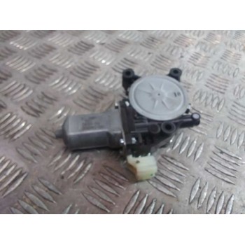 Recambio de motor elevalunas delantero derecho para kia soul 1.6 crdi cat referencia OEM IAM 824601M000  